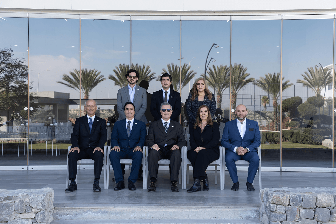 Mesa directiva y equipo operativo 1 (1)